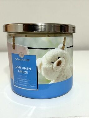NWT Goose Creek Soy Candle Soft Linen Breeze, 3 Wicks, 14.5 ounces